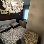 Prazdninovy Dum U Lesa *